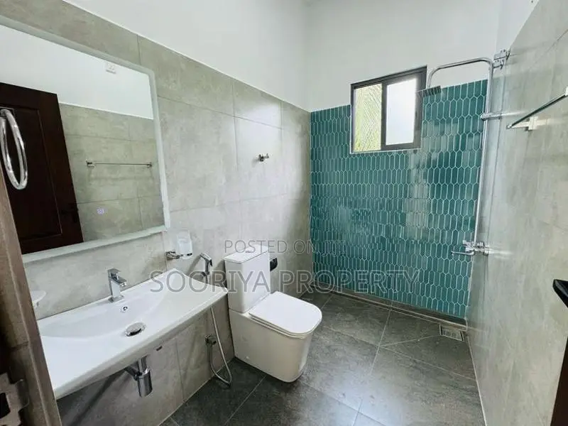Brand New 2 Story Luxury House for Sale in Bandaragama Piliyandala