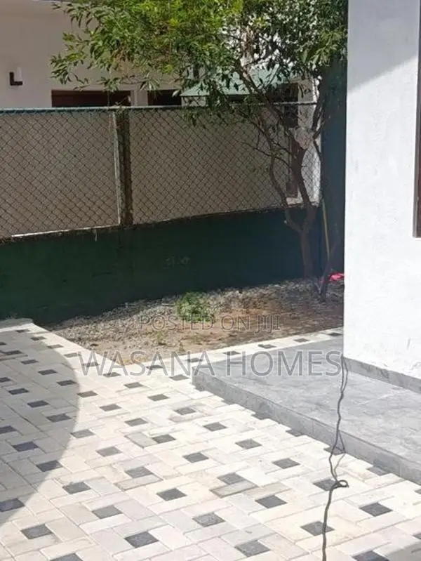 Prestigious Single Story House for Sale Pannipitiya