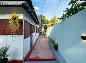 House for Sale in Piliyandala