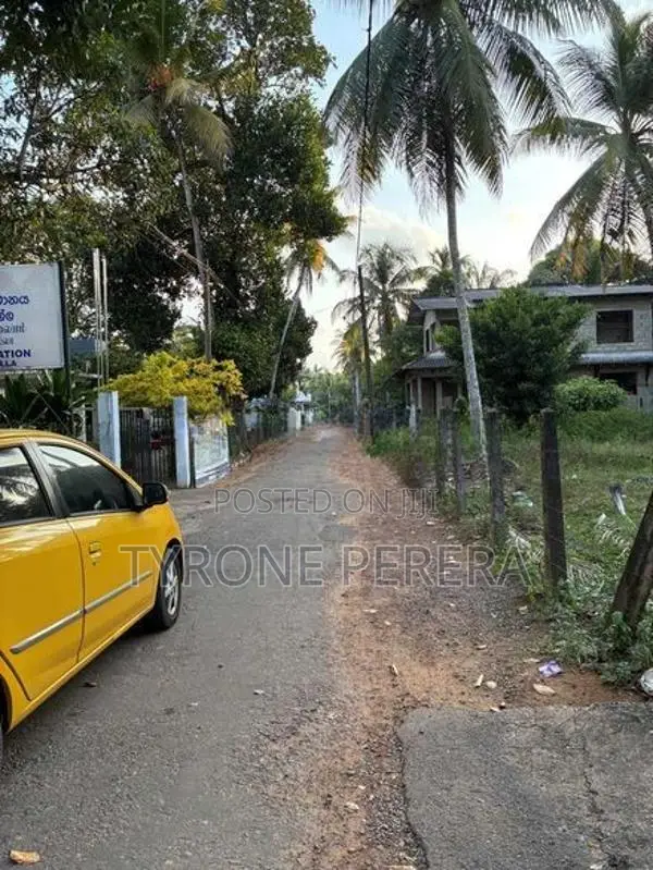 Water Front Land for Sale Facing Bolgoda Lake