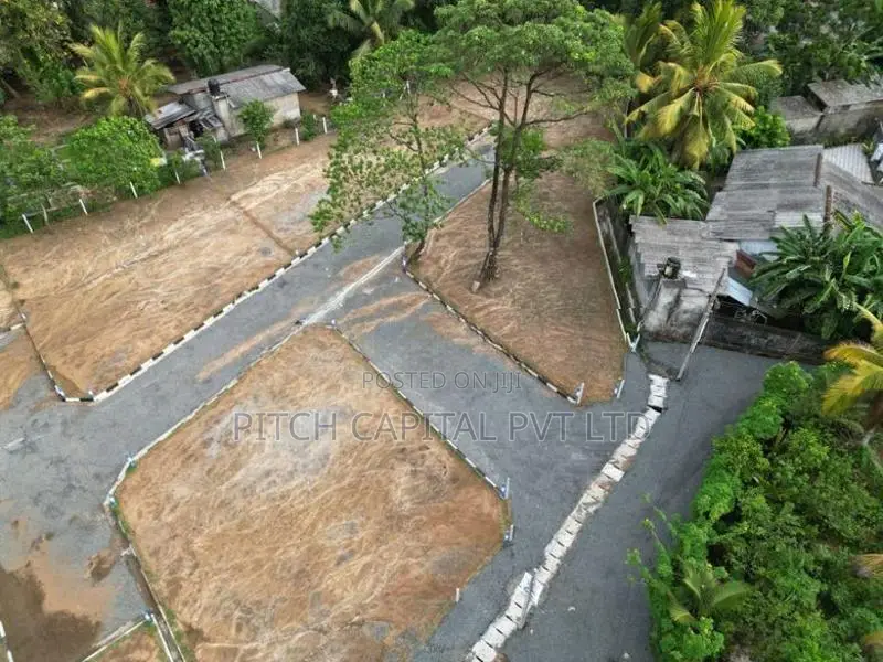 Colombo - Galagedara Near Highlevel Road Superb Lands Plot Sale