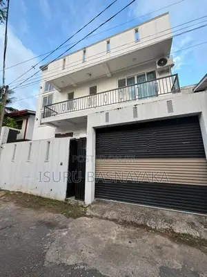 4bed Rooms 2story House for Rent Maththegoda Kottawa
