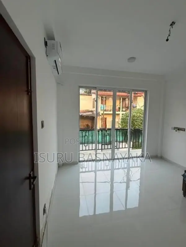4bed Rooms 2story House for Rent Maththegoda Kottawa