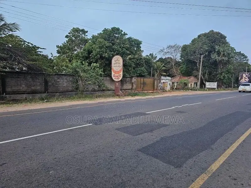 Land for Sale in Anuradhapura