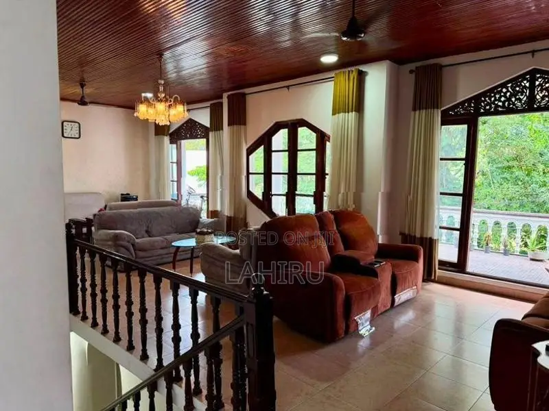 Luxury House for Rent Aniwatta Kandy