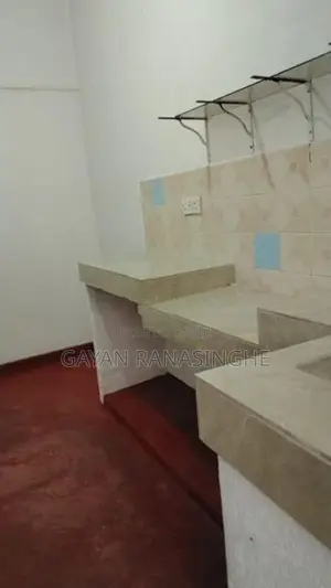 Room for Rent Makumbura