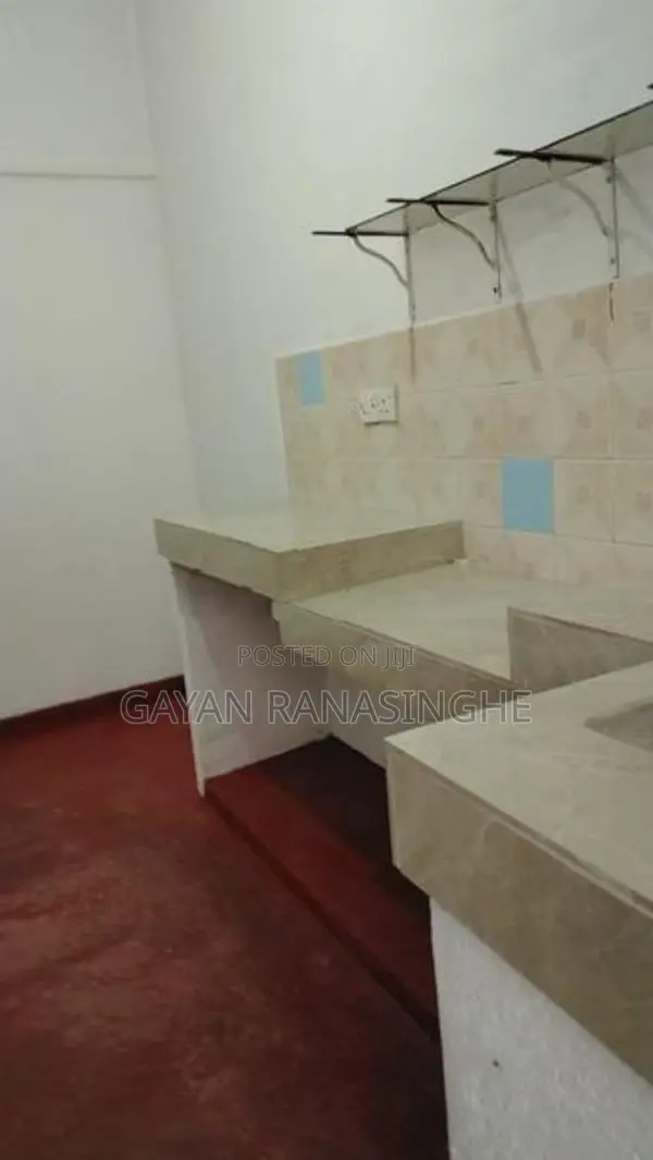 Room for Rent Makumbura