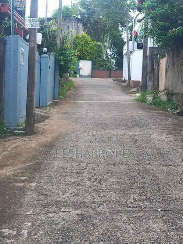 Land for Sale Battaramulla