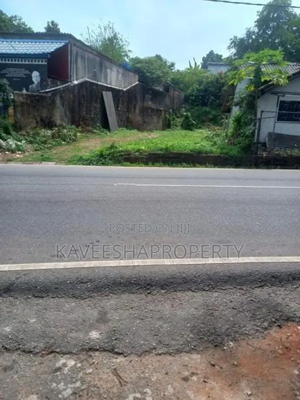 Land for Sale Battaramulla