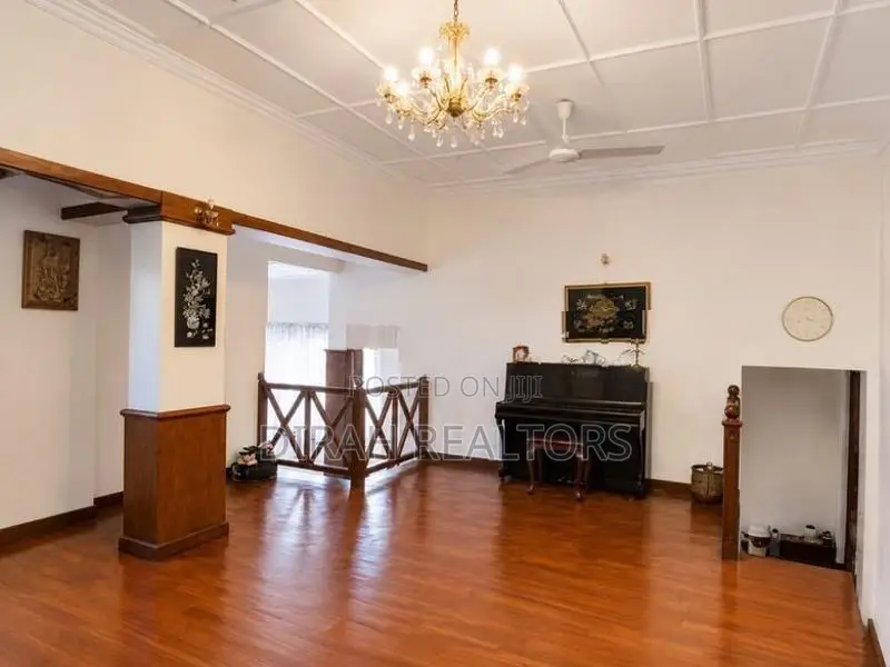 5 Bedroom House for Rent Colombo 3 (DR-024)
