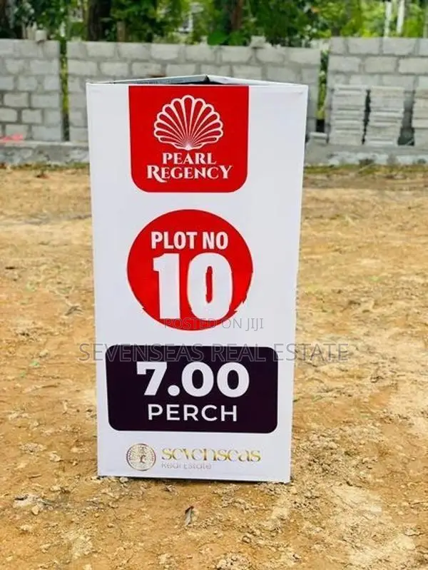 පොල්ගස්ඕවිට වෑතර පරන පාරෙන් අගනා නේවාසික බිම් කොටස් විකිණීමට