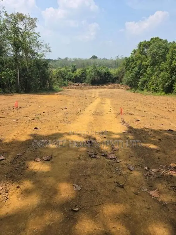 Mawak Oya Facing Land For Sale - Handapangoda