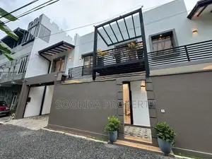 Kottawa Sikuradapola 2 Story Brand New House for Sale