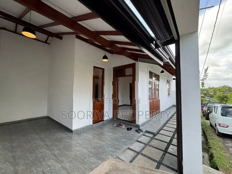 Beautiful Brand New House for Sale in Kottawa