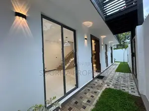Architectural Designed Brand New House for Sale in Piliyandala