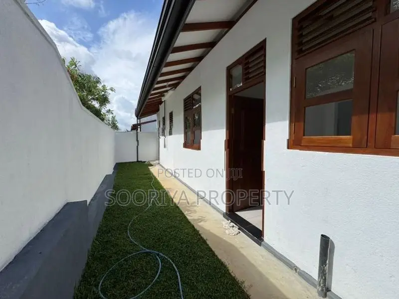 Single Story Brand New House for Sale in Piliyandala