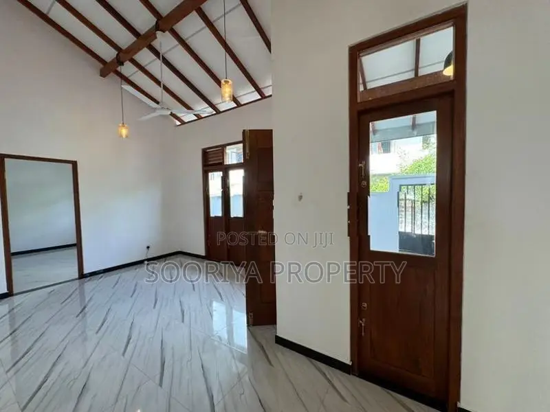 Architectural Designed Brand New House for Sale in Piliyandala