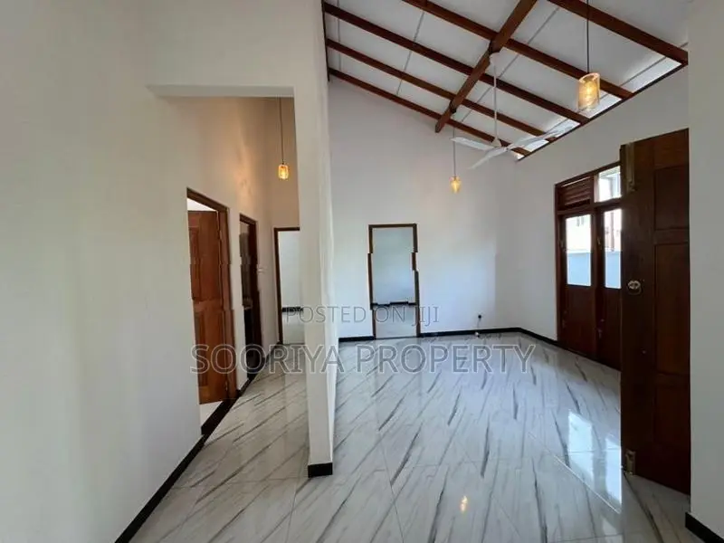 Architectural Designed Brand New House for Sale in Piliyandala