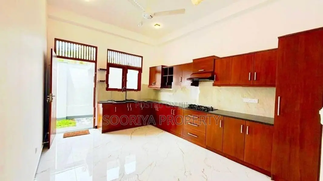 Single Story Brand New House for Sale in Piliyandala