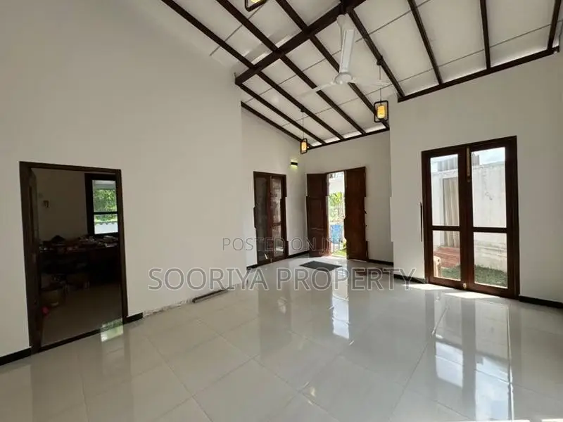 Brand New House for Sale in Piliyandala