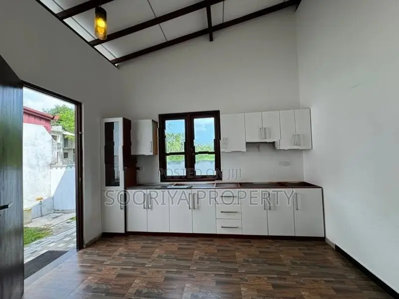 Brand New House for Sale in Piliyandala