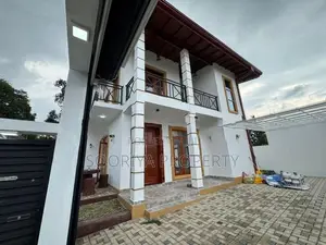 Spacious Brand New House for Sale in Piliyandala