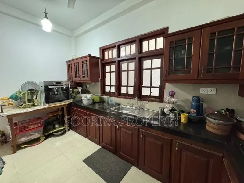 In Piliyandala Town Luxury House for Sale