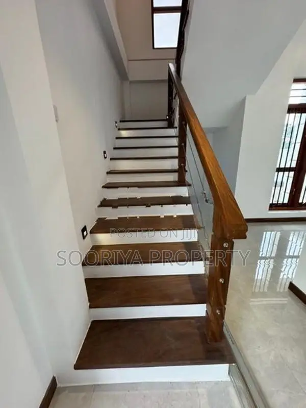 Spacious Brand New House for Sale in Piliyandala