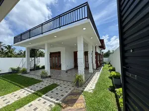 Super Luxury Brand New House for Sale in Bandaragama