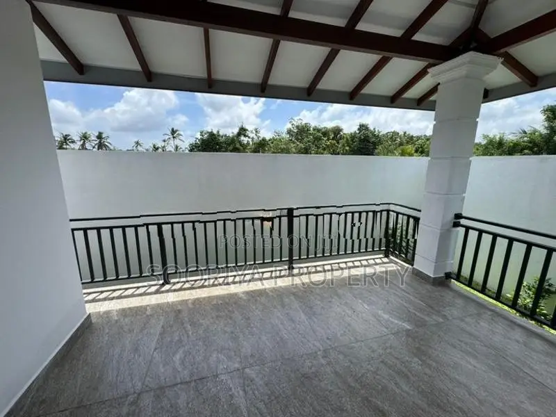 Architectural Designed House for Sale in Piliyandala