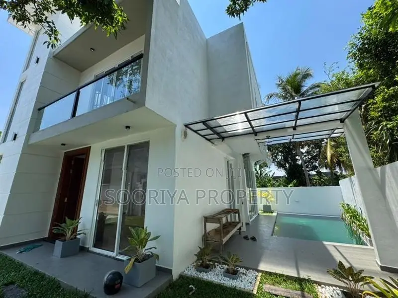 With Swimming Pool Brand New House for Sale in Piliyandala Town
