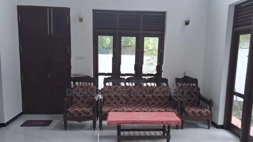 10 Perch House for Sale Parana Junction, Athurugiriya