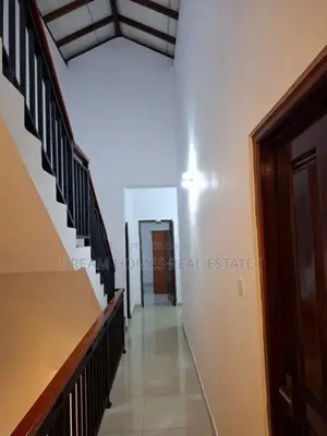 10 Perch House for Sale Parana Junction, Athurugiriya