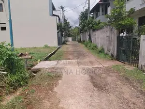 Gated Community Land for Sale Borelesgamuwa