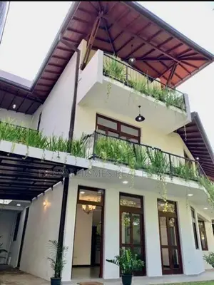 4 Bed 3 Story Luxury Family House for Rent-thalawathugoda