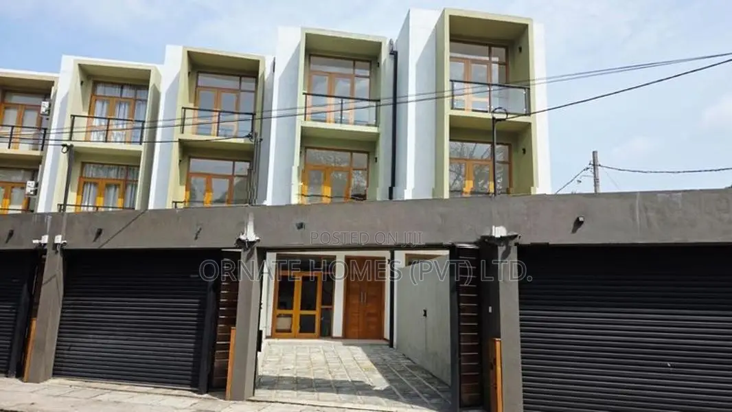 Brand New Luxury House For Sale - Nugegoda, Delkanda
