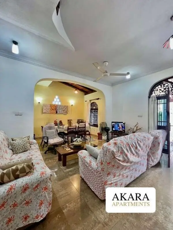 10 Perches - Unfurnished House for Sale HL54200 Kohuwala