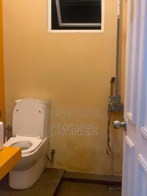 Luxury Room for Rent in Kiribathgoda