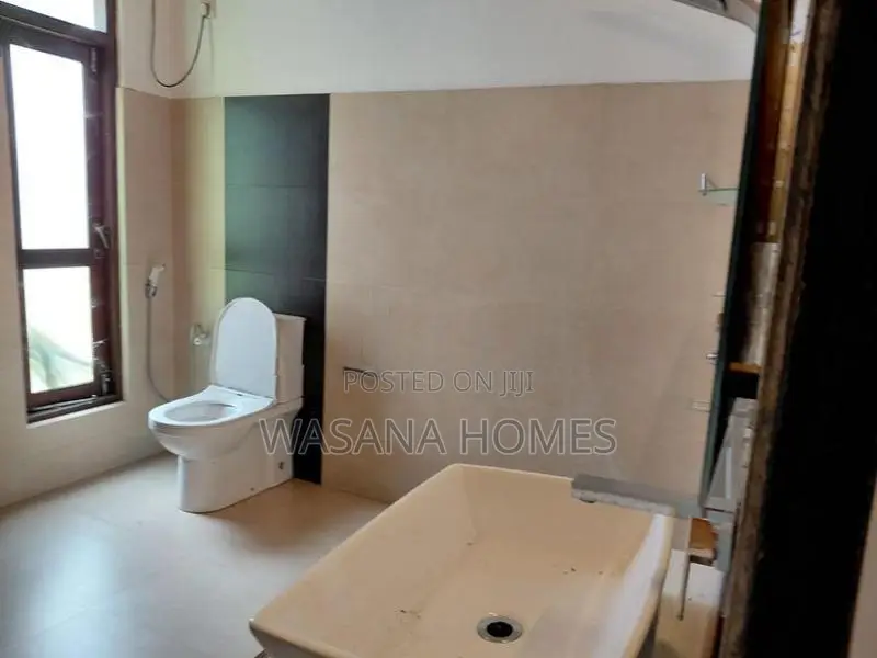 House for Sale Borelesgamuwa