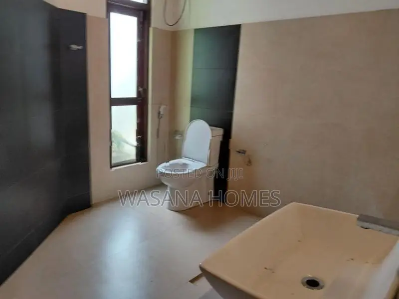 House for Sale Borelesgamuwa