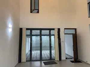 Modern 4 Bedroom House for Rent – Battaramulla