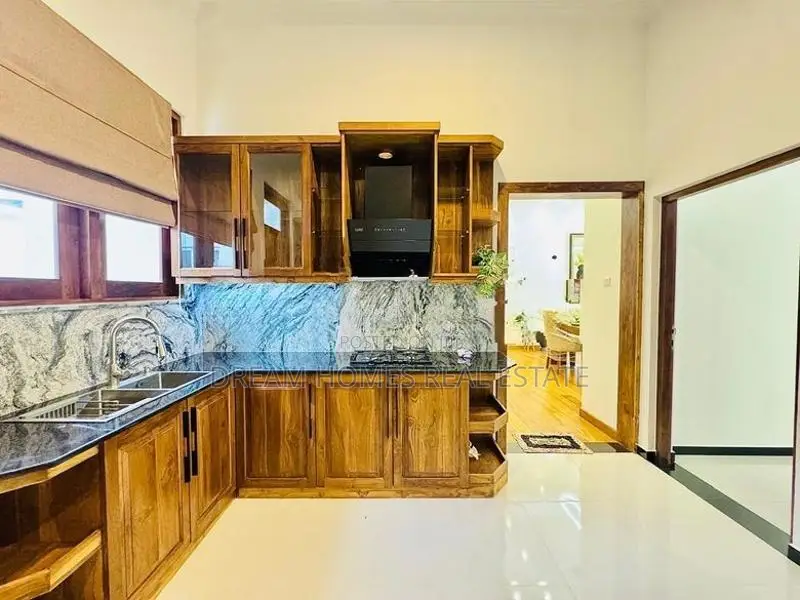 Ultra Luxury Furnished House for Sale – Battaramulla