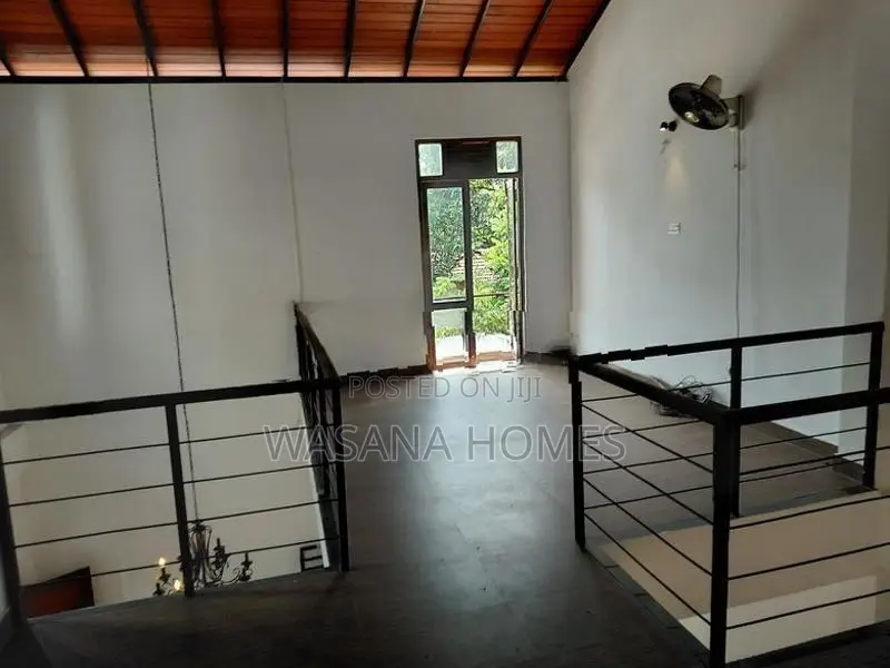 House for Sale Borelesgamuwa