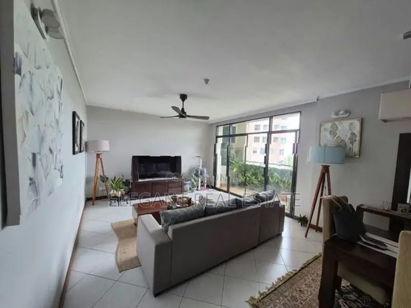 Royal Park - 04 Bedroom Apartment for Sale in Rajagiriya (A4321)