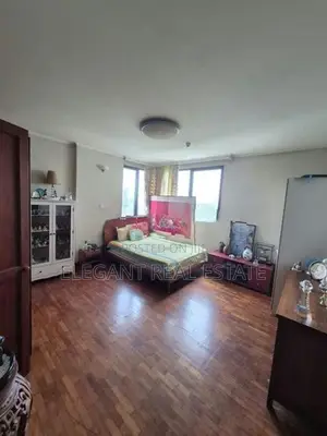 Royal Park - 04 Bedroom Apartment for Sale in Rajagiriya (A4321)