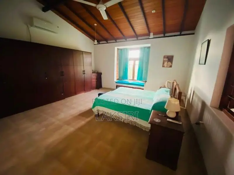 Furnished Solar Electricity Luxury House Sale Nugegoda Kohuwala