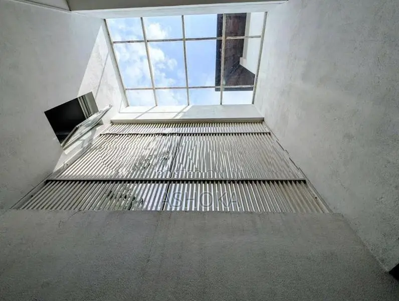 Luxury Multi-Storey Residence for Sale Halgahadeniya