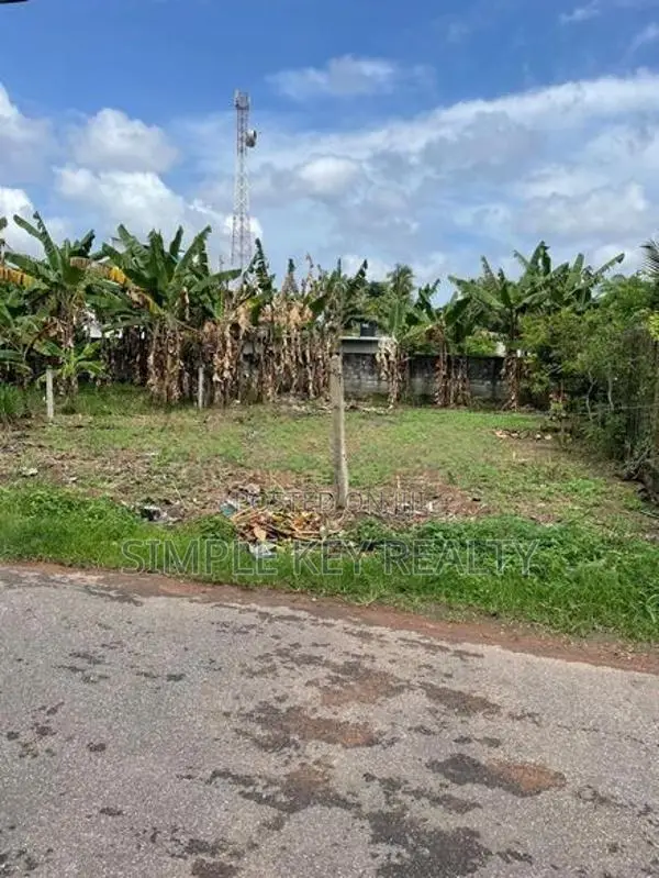 Pannipitiya 10 Perched Valuable Land for Sale