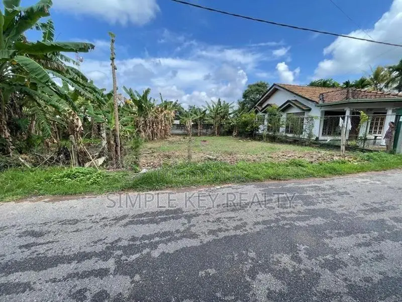 Pannipitiya 10 Perched Valuable Land for Sale