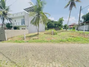 07 Perch Land for Sale – Athurugiriya